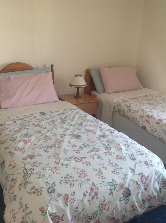 Harbour House room 3